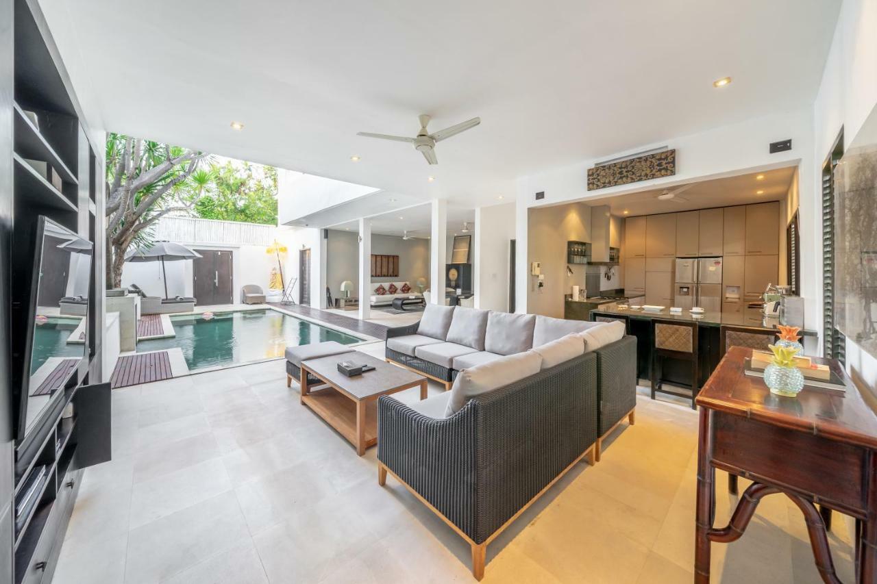 The Town House Villa Seminyak Kültér fotó